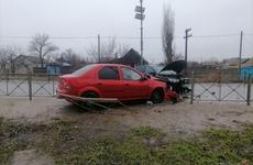 В Волгоградской области в результате аварии пострадала школьница и двое взрослых
