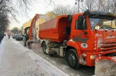 В Петербурге открыты пункты временного складирования снега