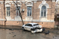 Массовую аварию устроил 18-летний водитель BMW X5 в Ростове