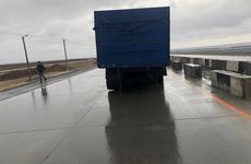 В центре Волгограда грузовая «Газель» протаранила иномарку