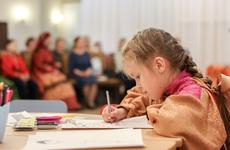 В Ненецком округе проводится конкурс детских рисунков в преддверии Дня Победы