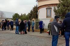 Краснослободск в трауре: в городе простились с подростком и его мамой, погибшими в горящем доме