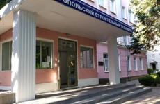В Ставрополе не знающие о своём отчислении студенты три года носили взятки библиотекарю
