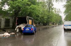 В центре Ростова водитель без прав погиб после ДТП с "Газелью"