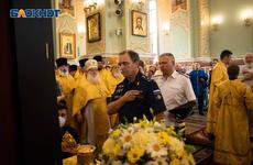 Толпы ставропольцев пришли поклониться мощам Александра Невского, несмотря на запрет массовых мероприятий