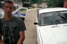 17-летний волгоградец угнал машину, чтобы сдать её на металлолом