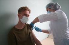 Волгоградцам можно ревакцинироваться от коронавируса спустя полгода