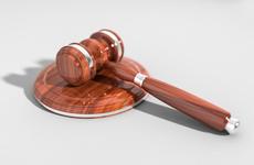 Жителя Волгодонска будут судить за организацию проституции с привлечением несовершеннолетних