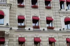 В Петербурге активно вакцинируют сотрудников гостиниц