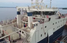 Траулер "Норвежское море" готовится к выходу на испытания