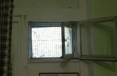 Волгоградцы назвали неоправданным запечатывание окон в коронавирусном госпитале после серии гибели пациентов