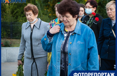 Со слезами на глазах и болью в сердце волгодонцы почтили память жертв теракта