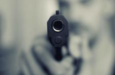 Хотел пострелять по банкам, но пуля пробила голову: под Волгоградом встреча друзей закончилась смертью