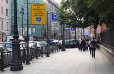 Смольный напоминает об оформлении разрешений в зоне платной парковки