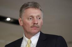 Песков назвал кощунственными неофициальные версии гибели главы МЧС