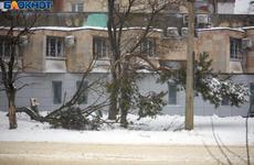 Электроснабжение восстановлено, работы на пострадавших от стихии объектах продолжаются