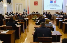 Экологическую безопасность и мусорную реформу обсудили губернаторы Санкт-Петербурга и Ленинградской области