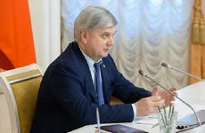 Александр Гусев ворвался в топ-20 губернаторов-блогеров