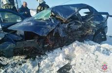 В Волгоградской области женщина за рулем Hyundai выехала на «встречку»: погиб водитель Renault