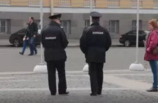 Минувшей ночью полиция Петербурга проверила 10 баров в Центральном районе