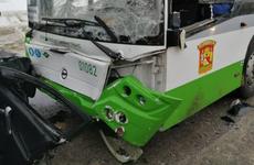 Месячный ребенок погиб в страшном ДТП с маршруткой в Воронеже