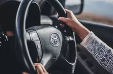 Toyota начала увольнять сотрудников завода в Петербурге