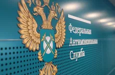 ФАС возбудила дело против "Сургутнефтегаза" из-за злоупотреблений на рынке бензинов