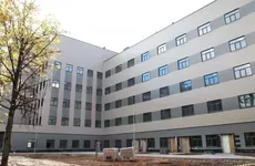 Основной корпус больницы Святого Георгия больше не принимает больных коронавирусом