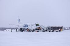 Губернатор НАО поручил проработать меры поддержки жителей в отрасли авиаперевозок