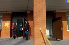 Ученики вернулись в отремонтированную после пожара школу в Волгограде