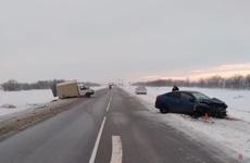 В Камышинском районе в аварии пострадала 5-летняя девочка