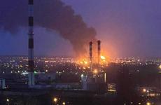 Украинские вертолеты атаковали нефтебазу в Белгороде