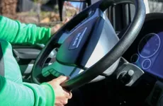 «Экономия денег и времени»: Автоэксперт оценил продление срока действия водительских прав