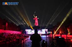 Парад, салют и трехдневное световое шоу: программа на майские праздники в Волгограде