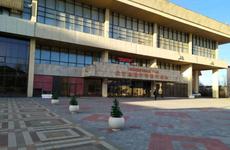 В Ставрополе ликвидируют незаконно установленные шлагбаум и пост охраны на территории Комсомольского пруда