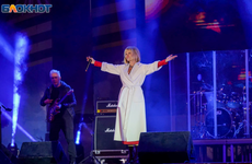 Валерия спела с волгоградцами в День Победы: видео масштабного концерта