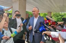 Бывшего президента Молдовы Игоря Додона отправили под домашний арест. Он обвинил в организации его дела главу государства Майю Санду и посольство США