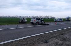 Один погиб, трое — в больнице: лобовое ДТП произошло сегодня под Таганрогом В Ростовской области водителя, унесшего жизни двух человек, взяли под стражу