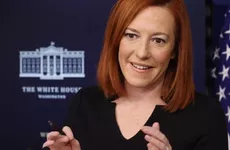 Американцы остались недовольны новым пресс-секретарем Байдена. Это темнокожая лесбиянка с суицидальным прошлым