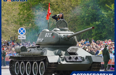 В Волгограде после парада спешно демонтируют вип-трибуну