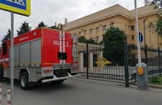 В Волгограде экстренно эвакуируют торговые центры после сообщений о минировании