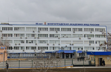 Двоих курсанток академии МВД в Волгограде отчислили из-за муляжа взрывного устройства