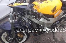 В смертельное ДТП попал мотоциклист-бесправник на Ставрополье