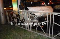 На Ставрополье при столкновении пассажирской «ГАЗели» и легкового авто погиб мужчина