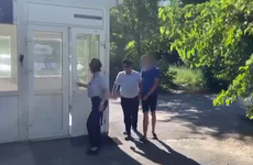 19-летнего спасателя волжского аквапарка отпустили из СИЗО домой