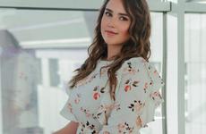 Жители НАО могут поддержать учителя начальных классов Анастасию Носову, участвующую в конкурсе «Учитель года»